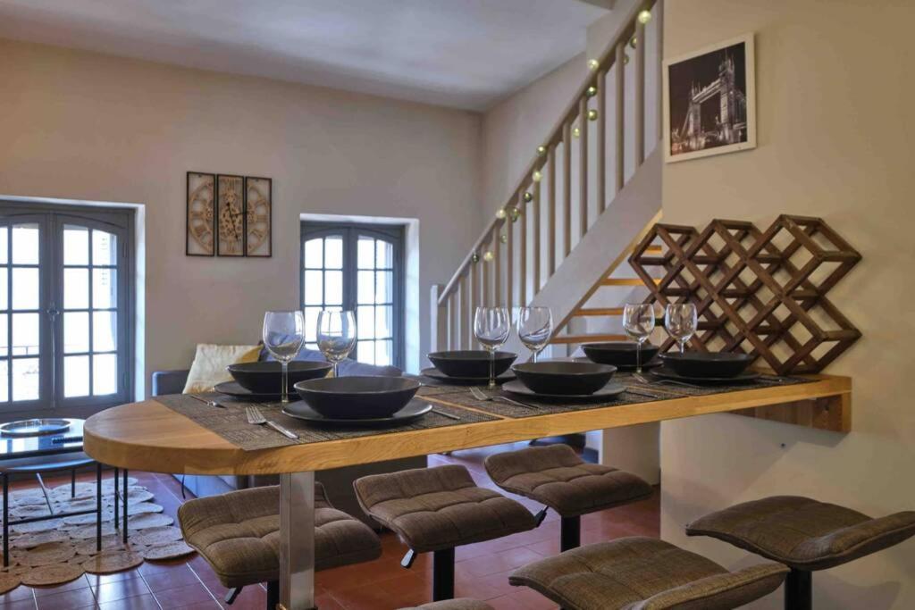 קרקסון Centre Ville Appartement 75M2, Avec 3 Chambres מראה חיצוני תמונה